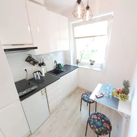 Calkowicie Odnowiona Kawalerka - Czystosc, Cisza, Spokoj Apartment Gdynia