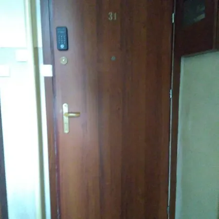 Calkowicie Odnowiona Kawalerka - Czystosc, Cisza, Spokoj Apartment Gdynia